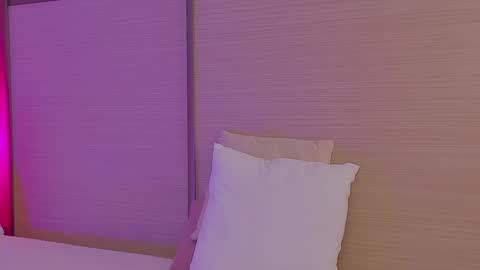 Snapshot of tori_the_witch chatting on 01/23/25, 10:01 Tori online show from 01/23/25, 10:01