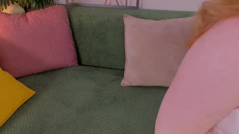 Snapshot of tori_the_witch chatting on 09/21/25, 05:31 Tori online show from 09/21/25, 05:31