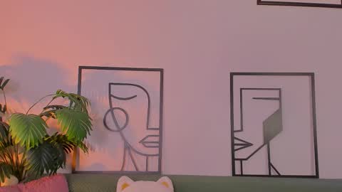 Snapshot of tori_the_witch chatting on 10/06/25, 05:27 Tori online show from 10/06/25, 05:27