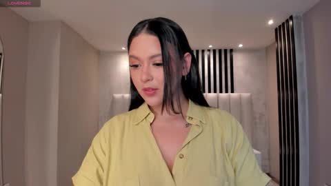 Tori Cross online show from 12/22/25, 12:57