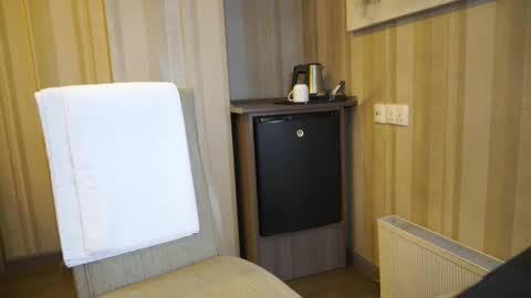         online show from 03/02/26, 04:14