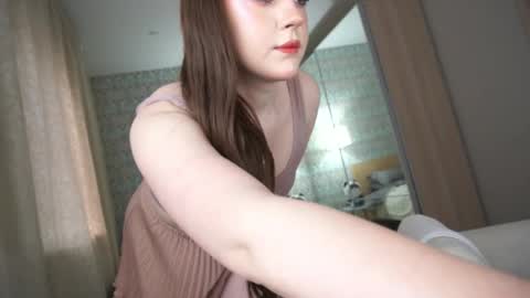         online show from 04/19/26, 06:02