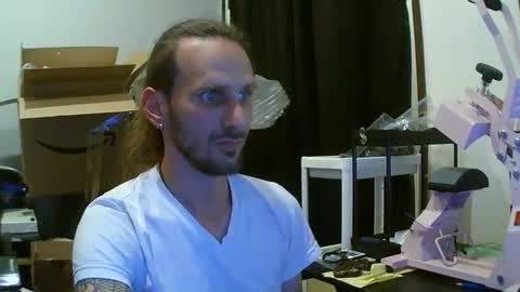 Snapshot of tornado2156 chatting on 09/13/25, 03:17 Tornado2156 online show from 09/13/25, 03:17