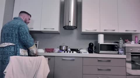 toro_arrapato online show from 12/10/24, 03:44