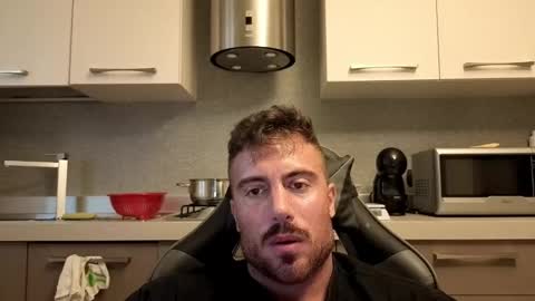 toro_arrapato online show from 11/07/25, 03:01