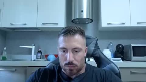 Snapshot of toro_arrapato chatting on 06/06/26, 04:12 toro_arrapato online show from 06/06/26, 04:12