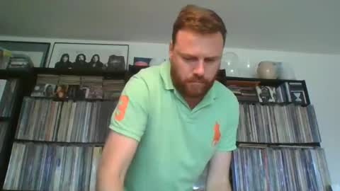 Snapshot of torth666 chatting on 03/11/25, 11:44 torth666 online show from 03/11/25, 11:44