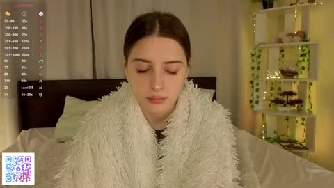 Snapshot of toshacress chatting on 02/15/26, 07:51 Kate online show from 02/15/26, 07:51