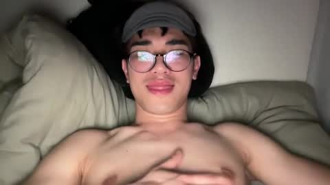 Snapshot of toshikaro0 chatting on 03/07/25, 06:22 Karo online show from 03/07/25, 06:22