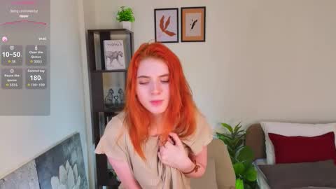 Mari online show from 11/16/25, 01:11