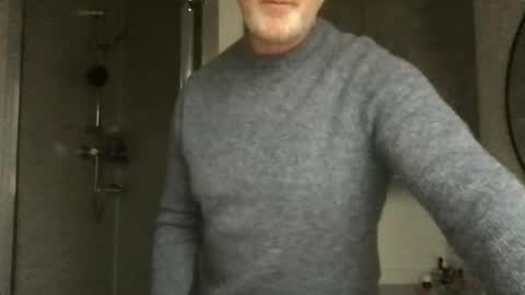 Archibald Leach online show from 02/16/25, 03:16