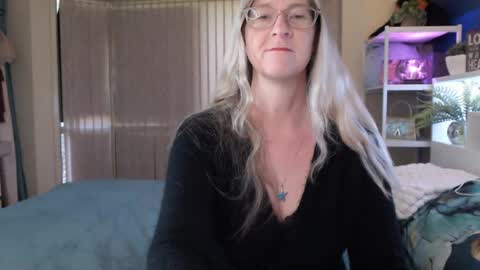 Milly online show from 07/20/26, 11:18
