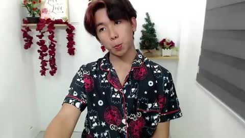 Snapshot of totalbabe1x chatting on 01/20/25, 12:18 totalbabe1x online show from 01/20/25, 12:18