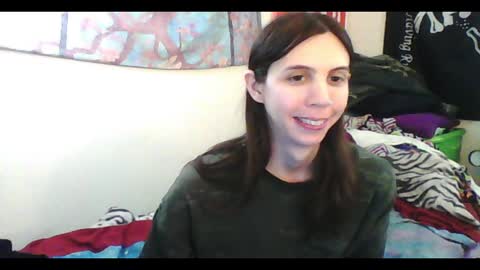 Luna online show from 01/20/25, 06:53