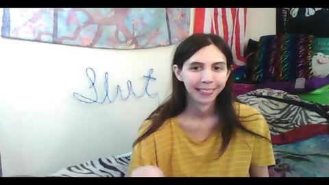 Luna online show from 09/30/25, 04:17