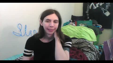 Luna online show from 03/11/26, 03:56