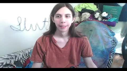 Luna online show from 04/23/26, 09:50