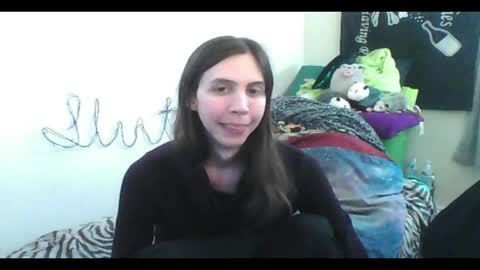 Luna online show from 05/23/26, 01:33