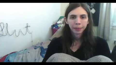 Luna online show from 06/10/26, 03:07