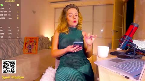 Madam Viktoria   Vacation in Portugal  2811 - 0412 online show from 02/20/25, 06:13