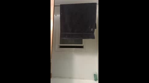 totallyawesome_65 online show from 01/14/26, 10:32