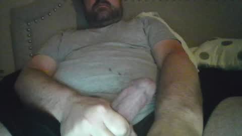 Snapshot of totalpackage2089 chatting on 06/11/26, 05:00 Big Daddy Balls online show from 06/11/26, 05:00