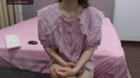 Snapshot of totoro_09 chatting on 06/22/26, 03:25 Angelina online show from 06/22/26, 03:25