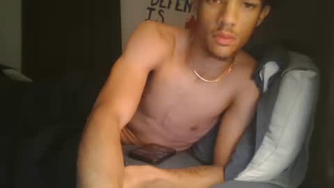 Snapshot of totxxx335 chatting on 09/28/25, 07:36 totxxx335 online show from 09/28/25, 07:36