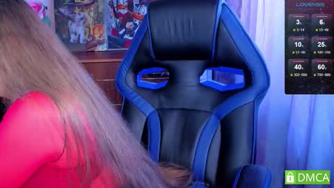 Snapshot of touch_m3 chatting on 10/27/25, 08:40 online show from 10/27/25, 08:40