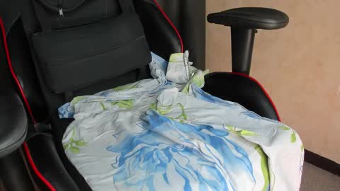 Snapshot of touch_me8 chatting on 01/13/25, 11:08 Arti online show from 01/13/25, 11:08