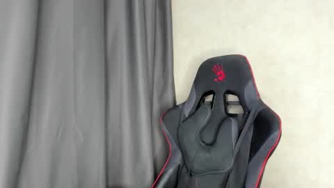 Snapshot of touch_me8 chatting on 01/28/25, 09:51 Arti online show from 01/28/25, 09:51