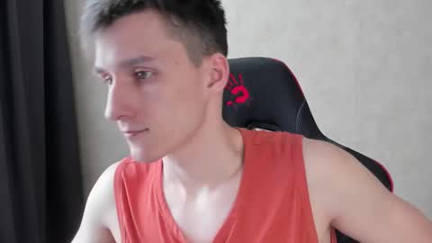 Snapshot of touch_me8 chatting on 03/11/25, 07:04 Arti online show from 03/11/25, 07:04