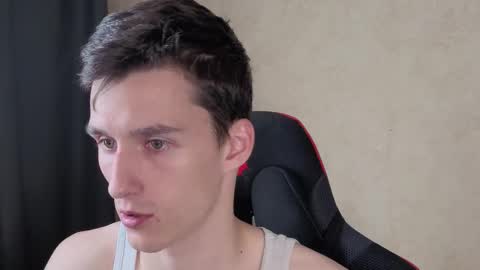 Snapshot of touch_me8 chatting on 09/09/25, 06:35 Arti online show from 09/09/25, 06:35