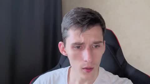 Snapshot of touch_me8 chatting on 09/16/25, 06:14 Arti online show from 09/16/25, 06:14