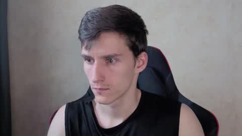 Snapshot of touch_me8 chatting on 10/14/25, 04:57 Arti online show from 10/14/25, 04:57