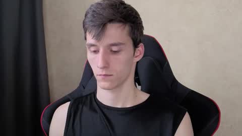 Snapshot of touch_me8 chatting on 10/16/25, 05:52 Arti online show from 10/16/25, 05:52