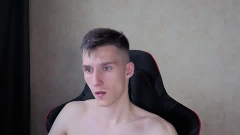 Snapshot of touch_me8 chatting on 10/20/25, 05:52 Arti online show from 10/20/25, 05:52