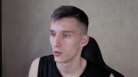 Snapshot of touch_me8 chatting on 10/21/25, 06:14 Arti online show from 10/21/25, 06:14