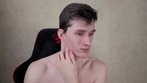 Snapshot of touch_me8 chatting on 12/16/25, 07:02 Arti online show from 12/16/25, 07:02