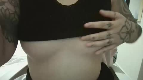 touchtease online show from 02/01/26, 12:20