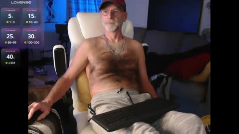 Snapshot of towndude123 chatting on 12/09/24, 02:34 Town online show from 12/09/24, 02:34