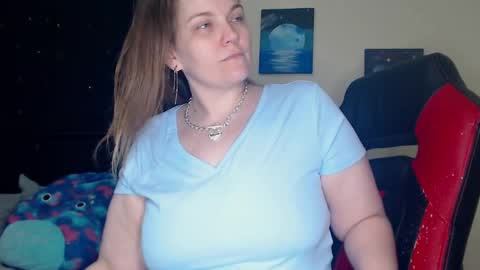 Snapshot of toxiclilly chatting on 02/04/25, 07:51 Lilly Miss Mistress Goddess Maam Queen Boss online show from 02/04/25, 07:51