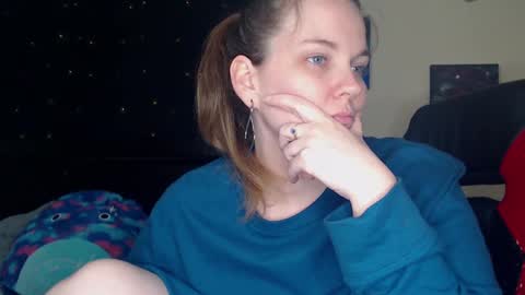 Snapshot of toxiclilly chatting on 02/10/25, 08:20 Lilly Miss Mistress Goddess Maam Queen Boss online show from 02/10/25, 08:20