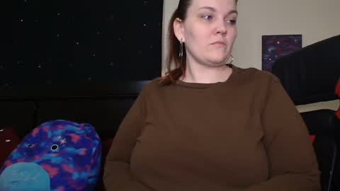 Snapshot of toxiclilly chatting on 09/27/25, 09:14 Lilly Miss Mistress Goddess Maam Queen Boss online show from 09/27/25, 09:14