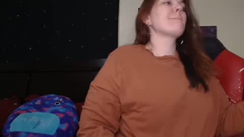 Snapshot of toxiclilly chatting on 09/30/25, 08:41 Lilly Miss Mistress Goddess Maam Queen Boss online show from 09/30/25, 08:41