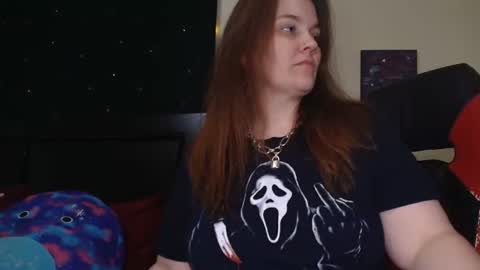 Snapshot of toxiclilly chatting on 11/15/25, 09:28 Lilly Miss Mistress Goddess Maam Queen Boss online show from 11/15/25, 09:28