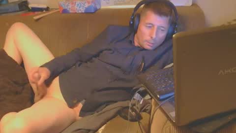 Toyboy online show from 10/16/25, 03:57