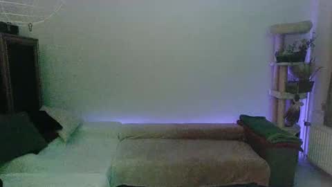 Snapshot of toyboybitchslut chatting on 03/01/25, 11:58 Patrizia online show from 03/01/25, 11:58