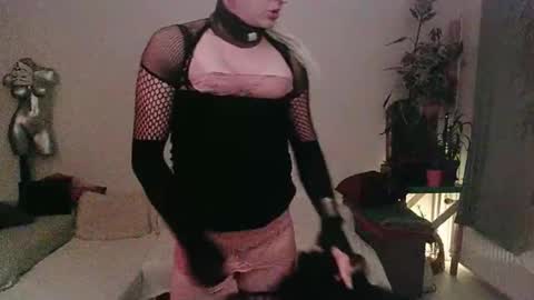 Patrizia online show from 02/10/26, 02:26