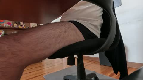 Snapshot of toymex chatting on 02/12/25, 08:07 toymex online show from 02/12/25, 08:07